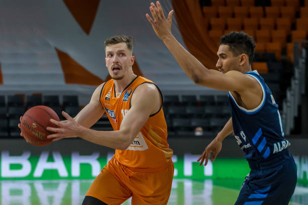 季初期防线 季初期防线