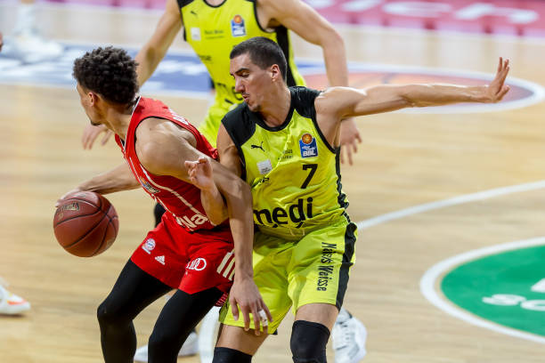 年轻球队的 年轻球队的