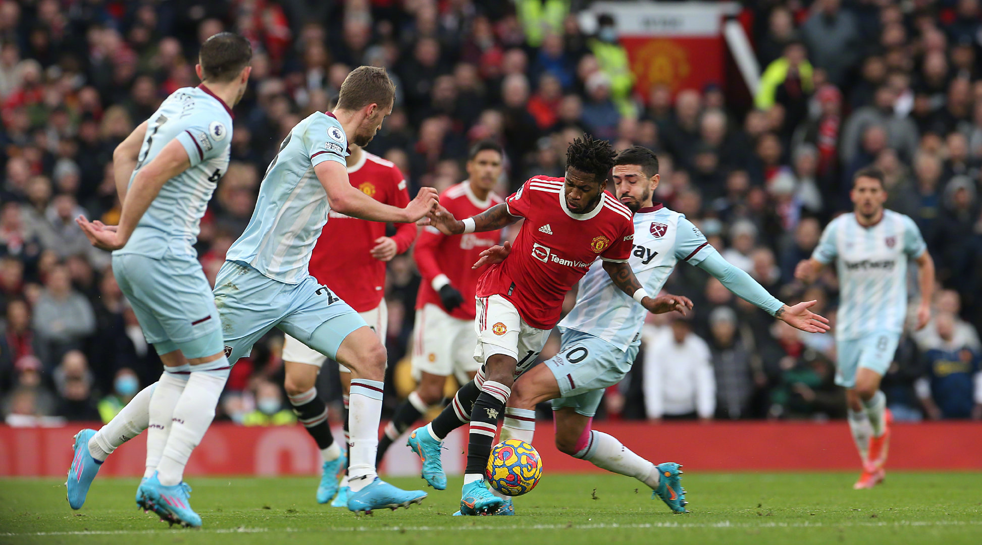 曼联凭借冷 曼联凭借冷